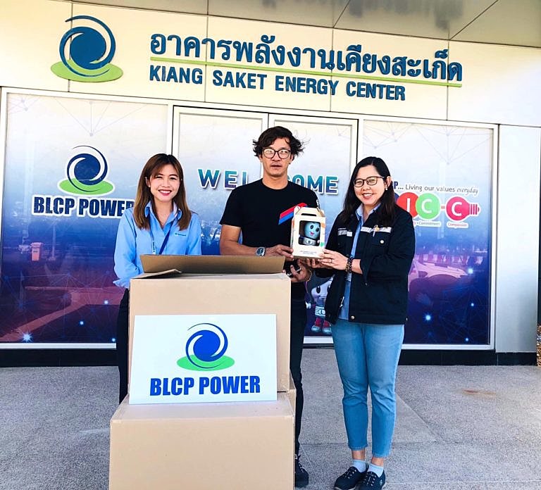โรงไฟฟ้าบีแอลซีพี-มอบตุ๊กตาออมสิน-(BLCP)-เพื่อสนับสนุนกิจกรรมของสื่อมวลชน-จ-ระยอง-ภายใต้ชื่อโครงการ-“T-NEWS-ต้านภัยหนาว-ครั้งที่-7”-ประจำปี-2562