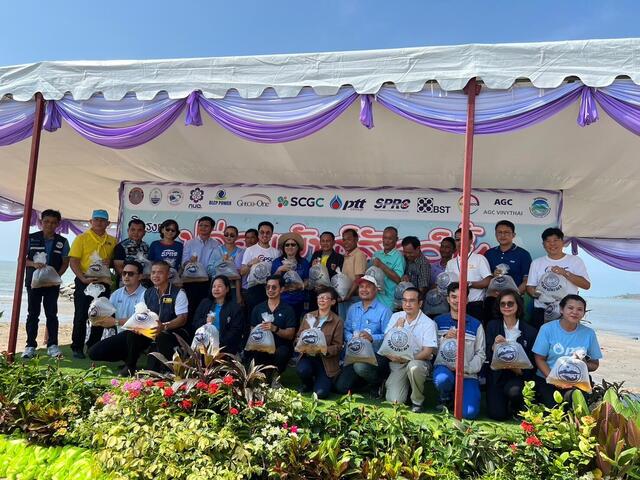 โรงไฟฟ้าบีแอลซีพี-ร่วมกิจกรรมปล่อยพันธุ์สัตว์น้ำ-ประจำปี-2567-ณ