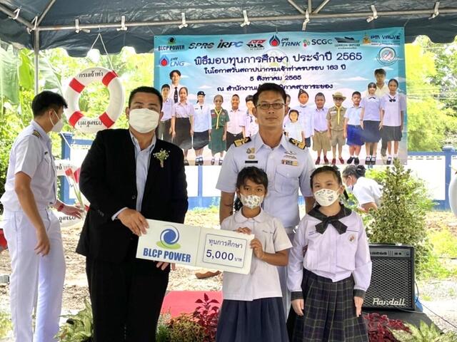 รากฐานของตึก-คือ-อิฐ-รากฐานของชีวิต-คือ-ความรู้และการศึกษา-2