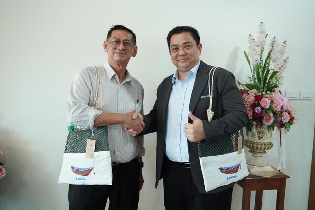 blcp-ร่วมแสดงความยินดี-วิสาหกิจชุมชนป่าชายเลนพระเจดีย์กลางน้ำ