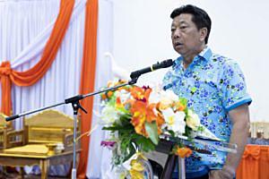 โรงไฟฟ้าบีแอลซีพี-หน่วยงานภาครัฐและชุมชน-ร่วมใจสู้ภัยโควิด-19-มอบวัสดุอุปกรณ์สำหรับทำหน้ากากผ้าซักได้-พร้อมสอนวิธีการทำให้กับชมรมผู้สูงอายุ-และ-อสม-ในพื้นที่มาบตาพุด-จำนวน-1,600-ชิ้น