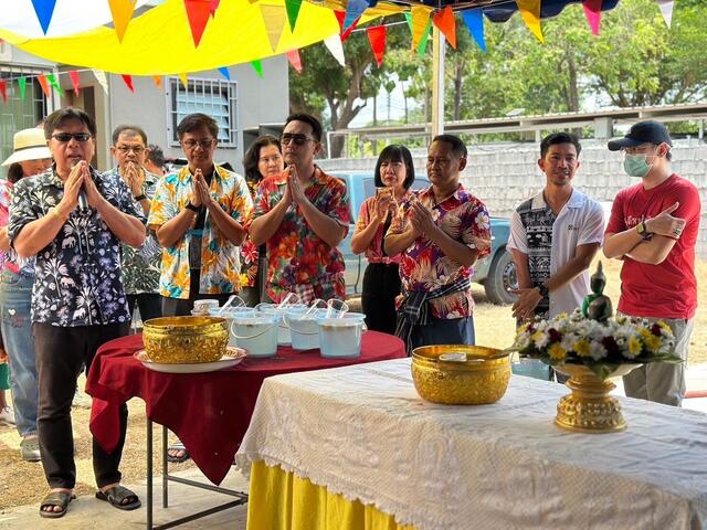 โรงไฟฟ้าบีแอลซีพี-ร่วมสืบสานงานประเพณีสงกรานต์-ในเขตเทศบาลเมืองมาบตาพุด