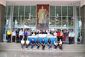 โรงไฟฟ้าบีแอลซีพี-ร่วมพิธีส่งมอบ-“เครื่องวัดอุณหภูมิร่างกาย”-ให้กับเทศบาลและชุมชนต่างๆ-ในจังหวัดระยอง