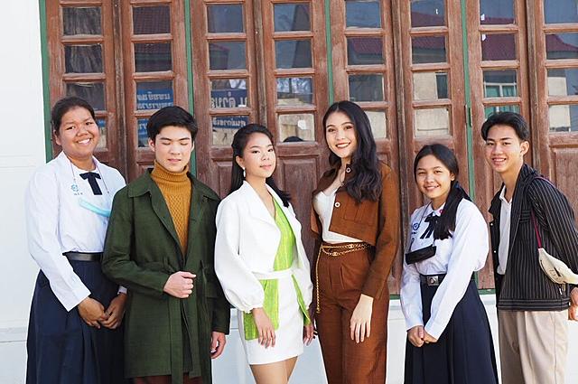 ชนะเลิศการประกวดชุดผ้าไทย-ในงาน-OTOP-CITY-20210106204759