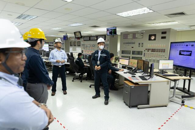 โรงไฟฟ้าบีแอลซีพี-พร้อมคณะผู้บริหารให้การต้อนรับคณะดูงานจาก-electricity