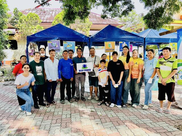 อาสาสร้างสุขบีแอลซีพีร่วมใจ-นำขยะรีไซเคิลสมทบและคัดแยกขยะในกิจกรรมทอดผ้าป่าขยะ