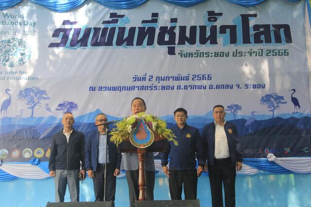โรงไฟฟ้าบีแอลซีพี-ร่วมสนับสนุนมอบป้ายพันธุ์ไม้ถาวร-2