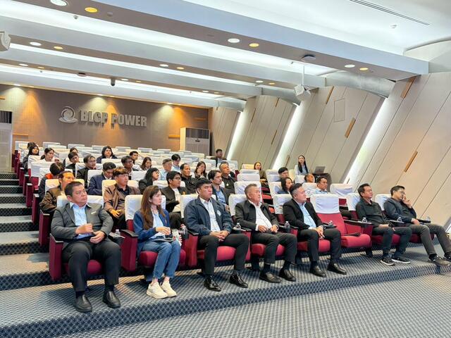 blcp-เปิดบ้านต้อนรับคณะเยี่ยมชม-เสริมความร่วมมือและสร้างความเชื่อมั่นในการกำกับด