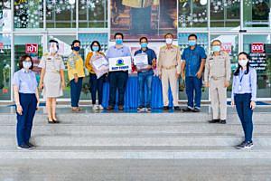 BLCP-ทำด้วยใจ-ห่วงใยสังคม-–-ส่งมอบอุปกรณ์ป้องกันการแพร่ระบาดโควิด-19-พร้อมสร้างรายได้ให้แก่ชุมชนต่อเนื่อง
