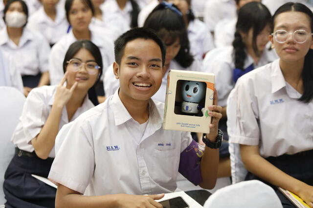 โรงไฟฟ้าบีแอลซีพีจุดประกายฝัน-พอร์ตดีมีที่เรียน-ปี-2-ปั้นเด็กระยองสู่รั้วมหา-ลัย