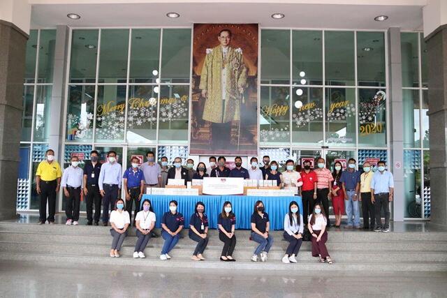 โรงไฟฟ้าบีแอลซีพี-ร่วมพิธีส่งมอบ-“เครื่องวัดอุณหภูมิร่างกาย”-ให้กับเทศบาลและชุมชนต่างๆ-ในจังหวัดระยอง
