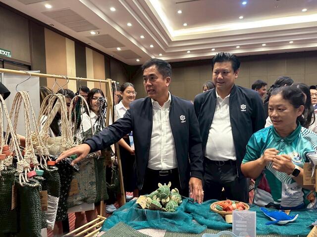โรงไฟฟ้าบีแอลซีพี-ร่วมขับเคลื่อน-ธรรมศาสตร์โมเดล-ปีที่-10