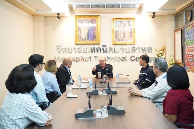 โรงไฟฟ้าบีแอลซีพี-มอบทุนการศึกษาให้แก่นักศึกษาโครงการพัฒนาช่างเทคนิคสาขาไฟฟ้าควบ