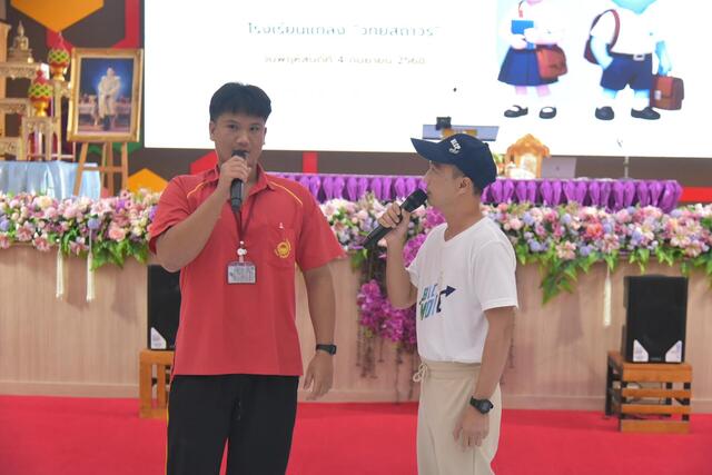 พอร์ตดีมีที่เรียน-ครั้งแรกที่โรงเรียนแกลง-วิทยสถาวร