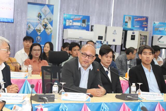 บีแอลซีพี-ร่วมสนับสนุนทุนการศึกษาและอุปกรณ์สำนักงาน-ภายใต้งาน-mtp-พลังอาชีวะ