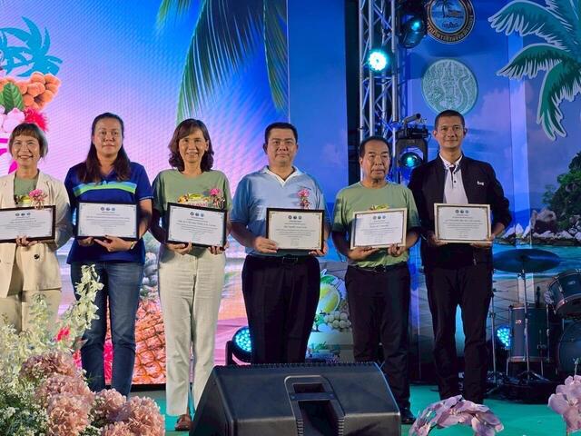 บริษัท-บีแอลซีพี-เพาเวอร์จำกัด-ร่วมพิธีเปิดงานเทศกาลผลไม้และของดีจังหวัดระยอง