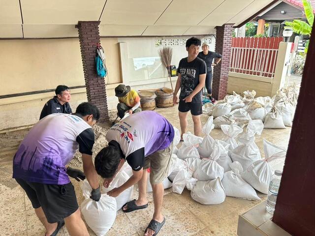 blcp-จิตอาสา-รวมพลังฟื้นฟูบ้านเพื่อนพนักงาน