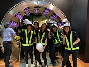 นักศึกษาสาขาวิศวกรรมไฟฟ้า-มหาวิทยาลัยเทคโนโลยีสุรนารี-เข้าเยี่ยมชมอาคารพลังงานเคียงสะเก็ด-โรงไฟฟ้าบีแอลซีพี