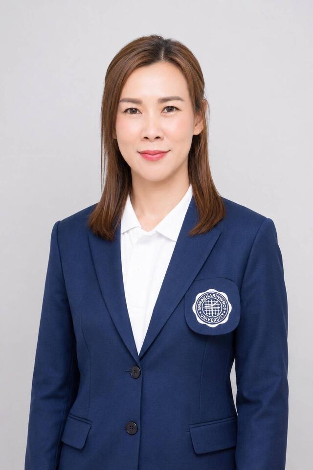 นางสาวดวงพร  สุธาสิโนบล