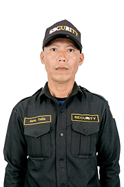 
                            นายสมชาย รักสนิท
                        